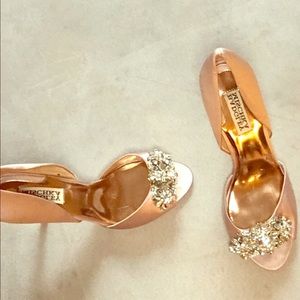 Badgley mischika blush heels